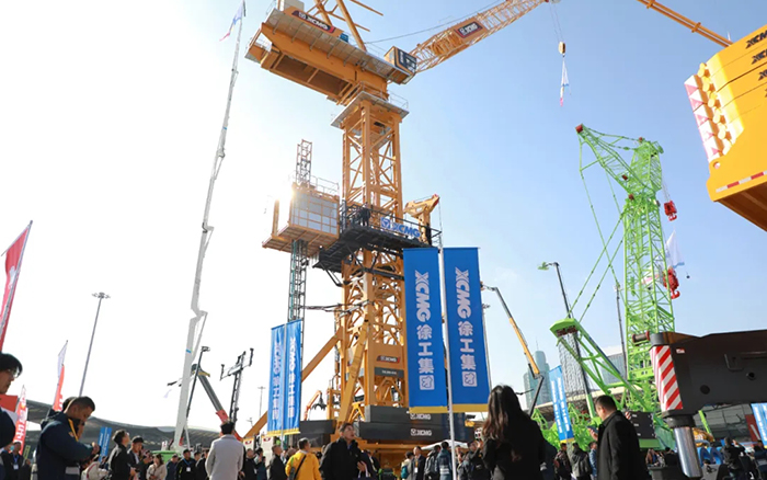 bauma CHINA 2024丨徐工塔式起重機(jī)、智能施工升降機(jī)火熱亮相